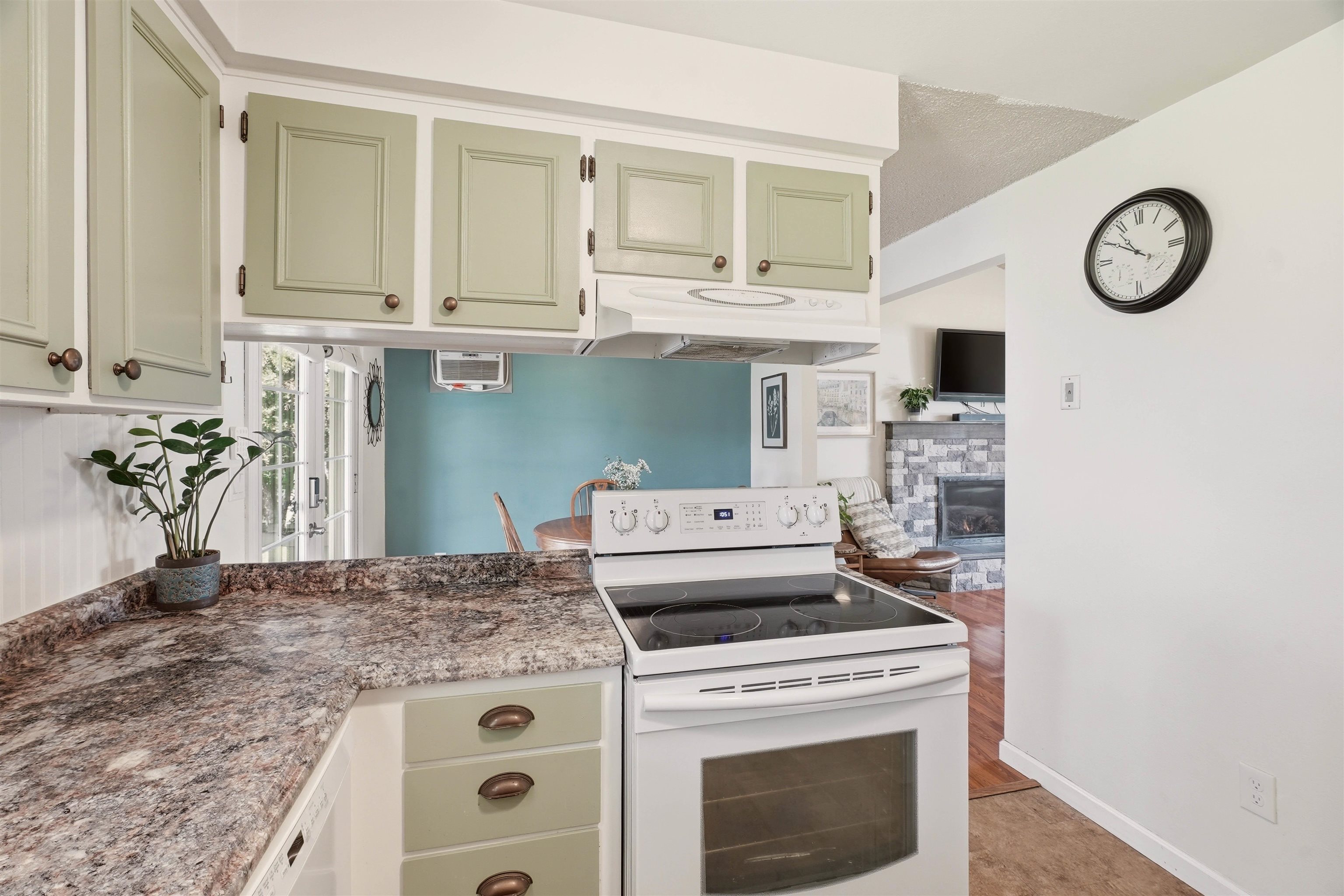 4028 E JACKSON AVE Rd - Photo 11