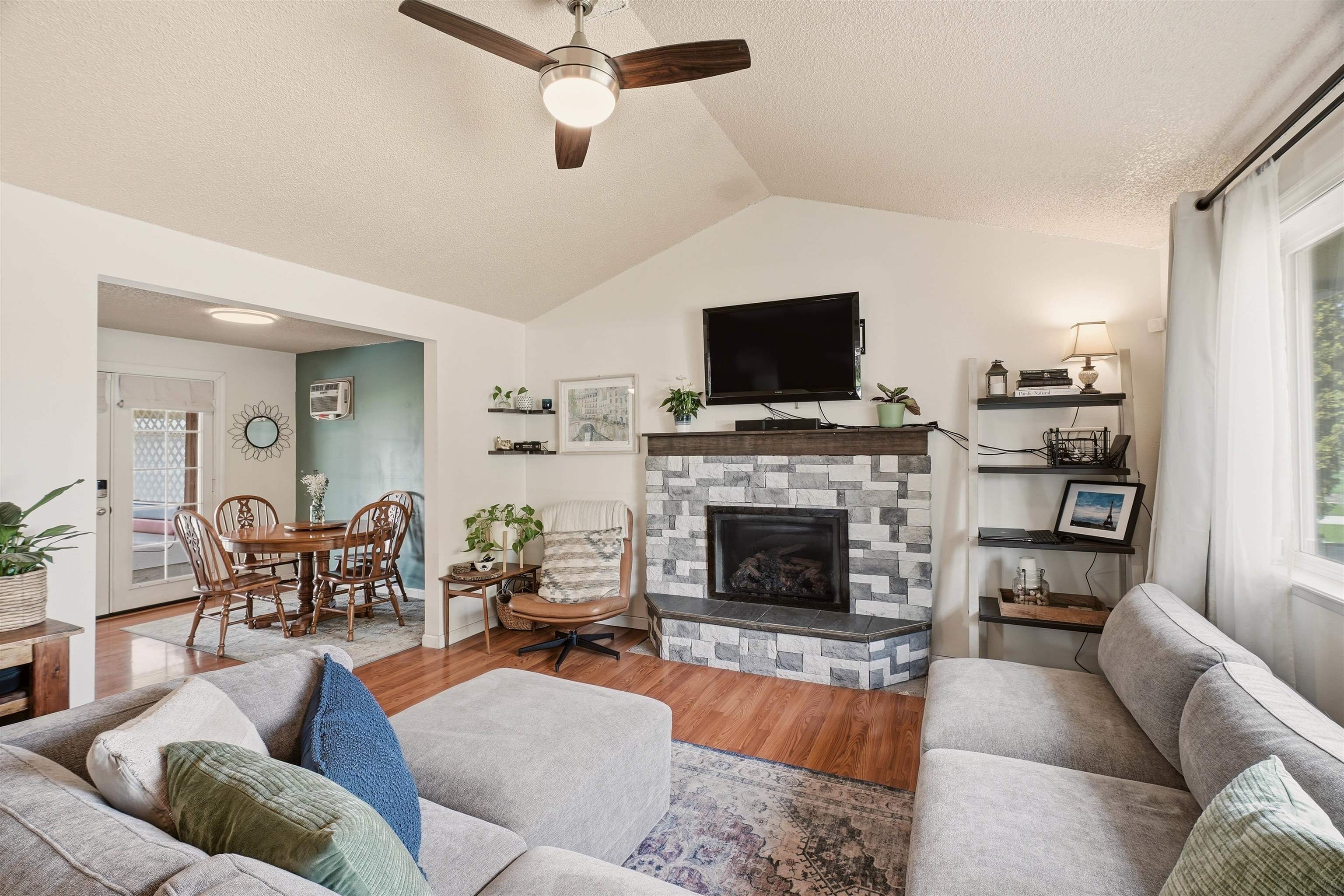 4028 E JACKSON AVE Rd - Photo 5