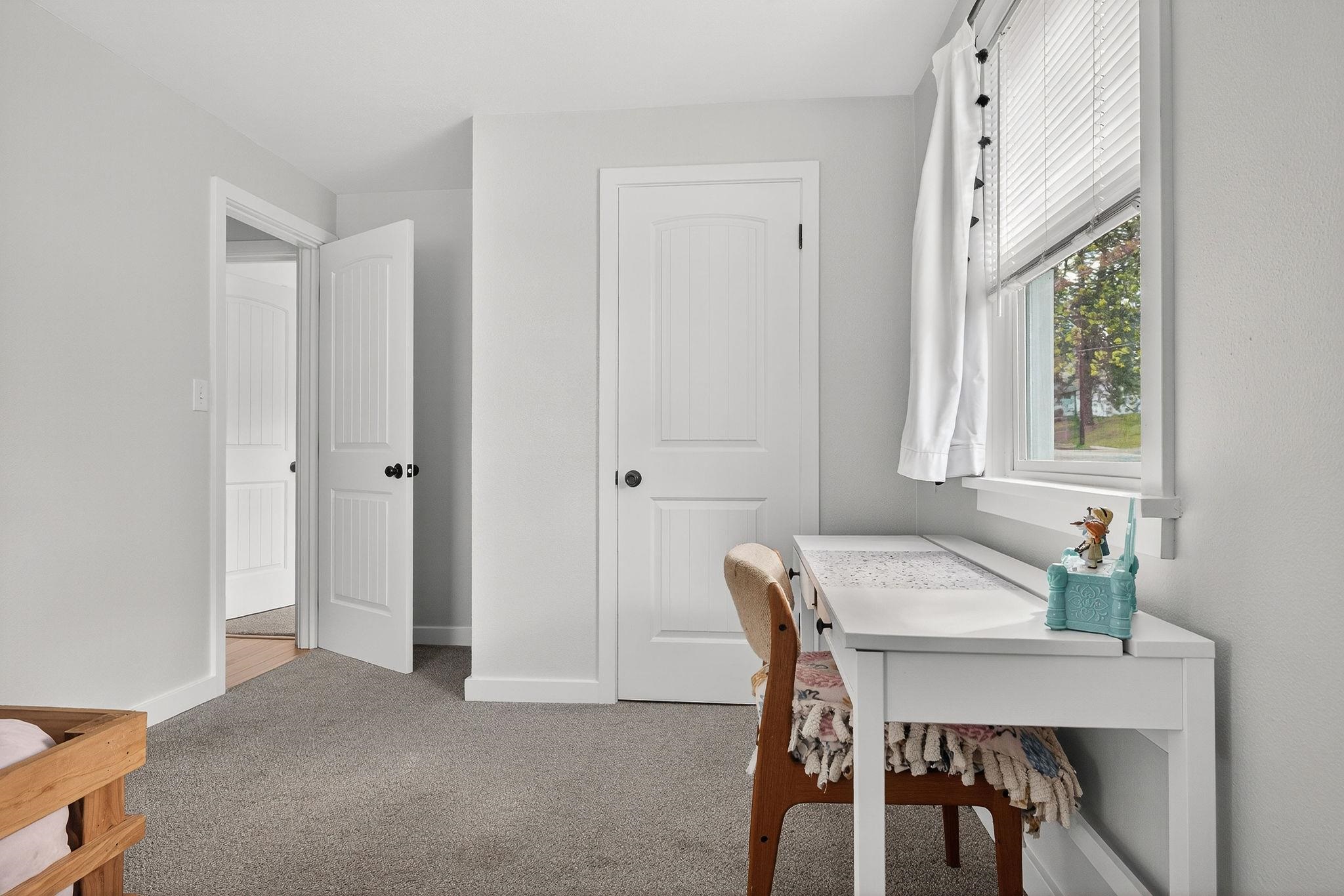 3917 E PRATT Ave - Photo 25