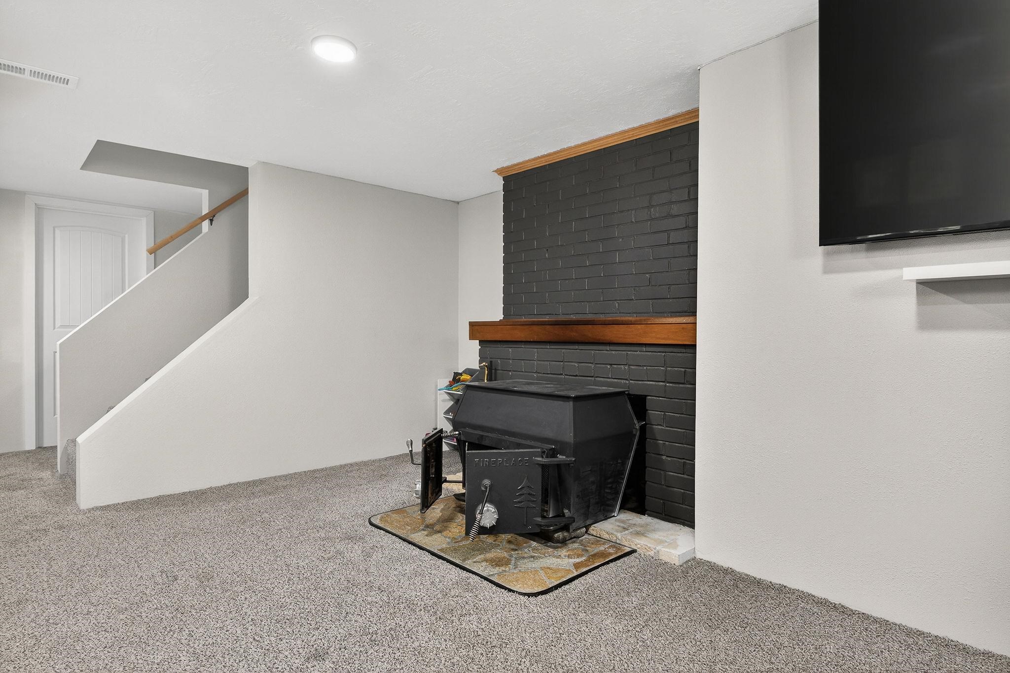 3917 E PRATT Ave - Photo 30