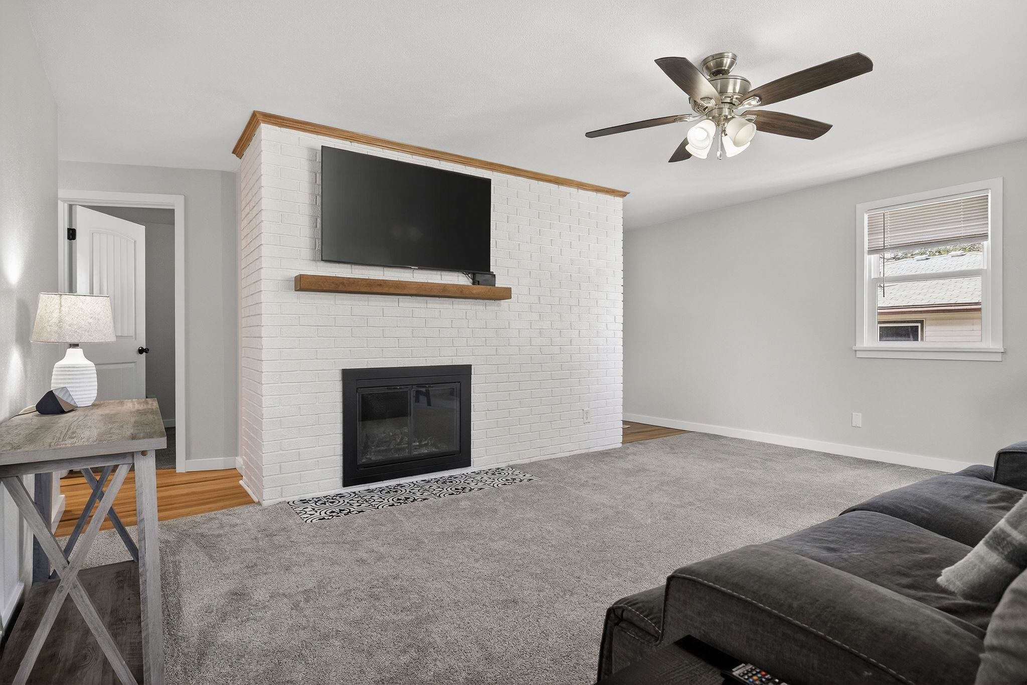 3917 E PRATT Ave - Photo 5