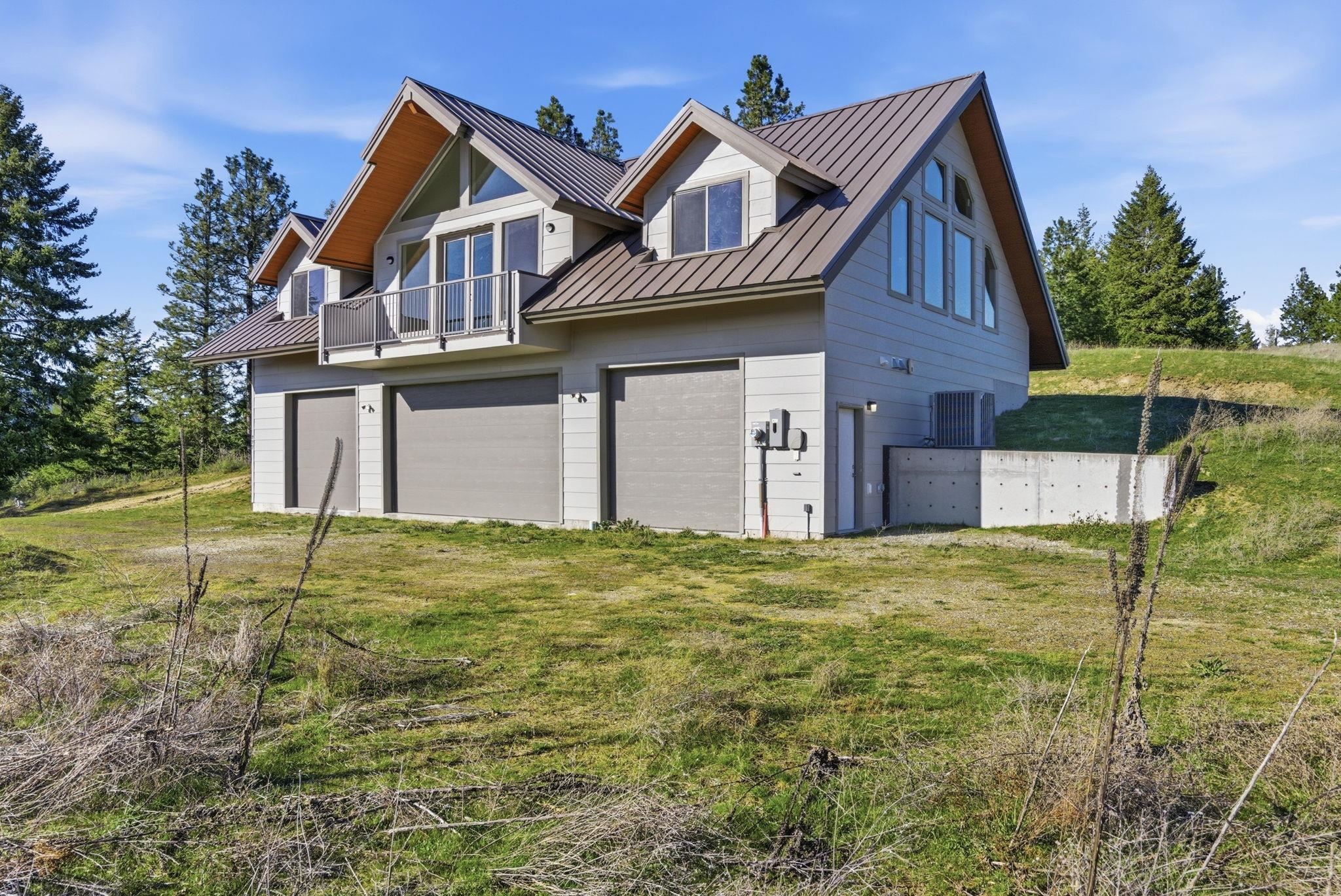 777 Chain Lakes Dr - Photo 2
