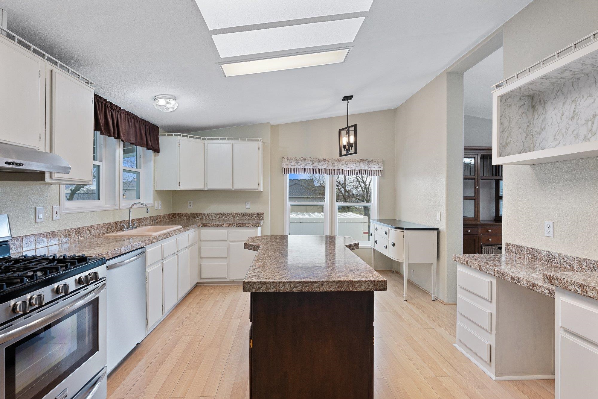 13118 W 6TH Ave - Photo 9