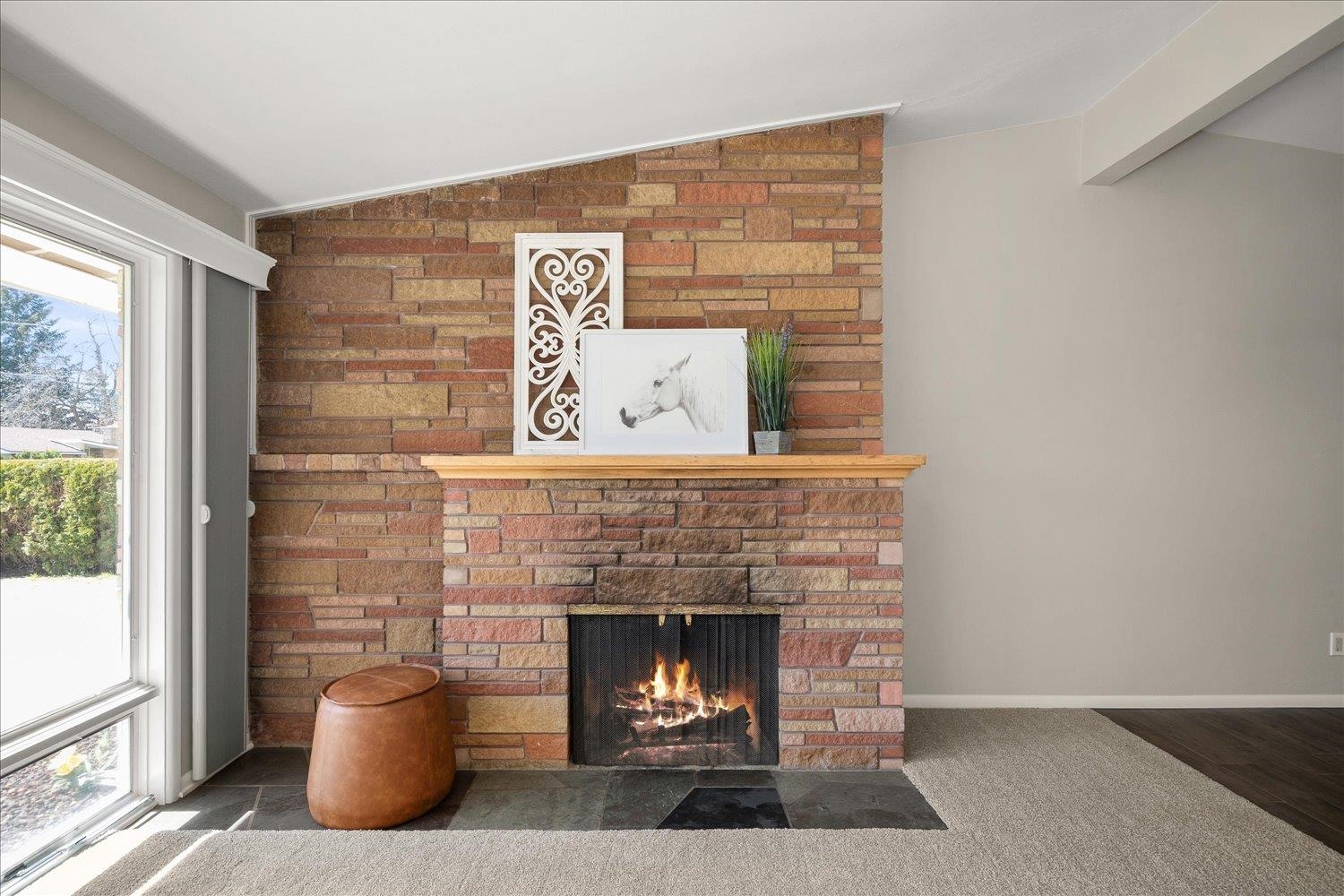 11603 E Main Ave - Photo 3