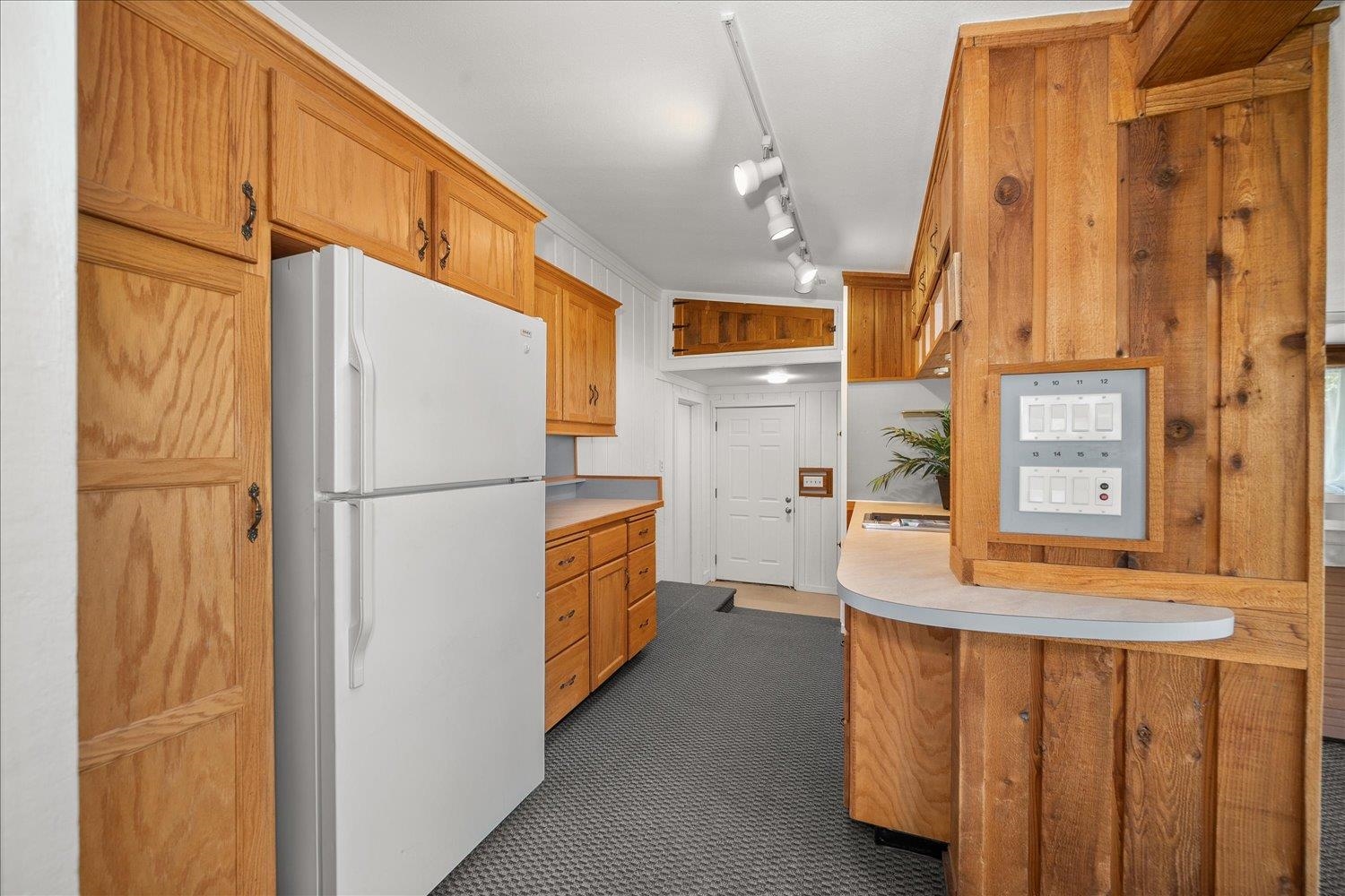 11603 E Main Ave - Photo 24