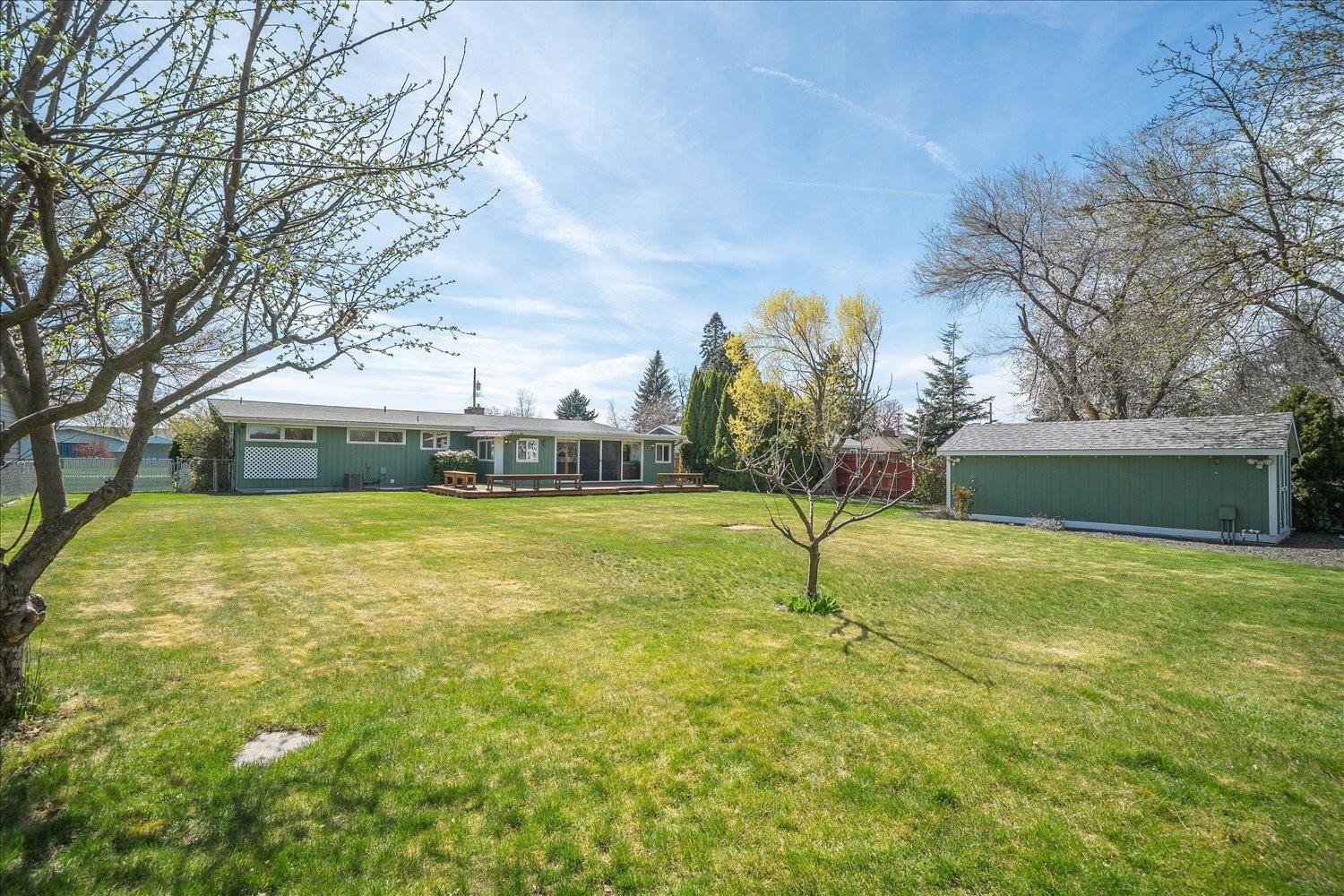 11603 E Main Ave - Photo 37