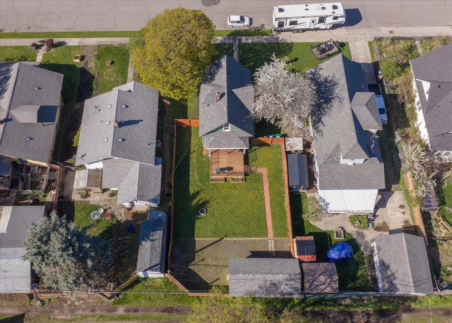 615 W Mansfield Ave - Photo 38