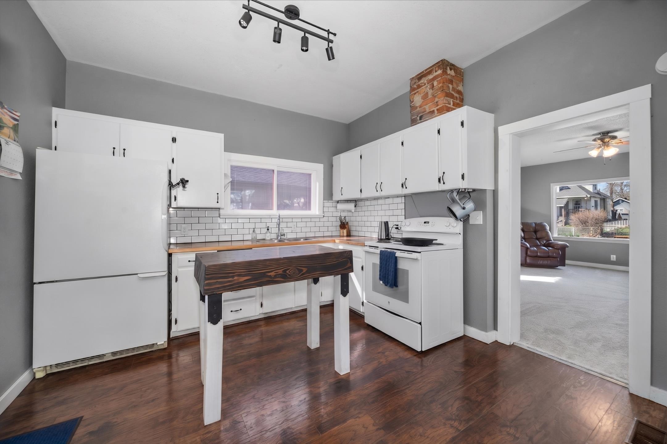 615 W Mansfield Ave - Photo 9