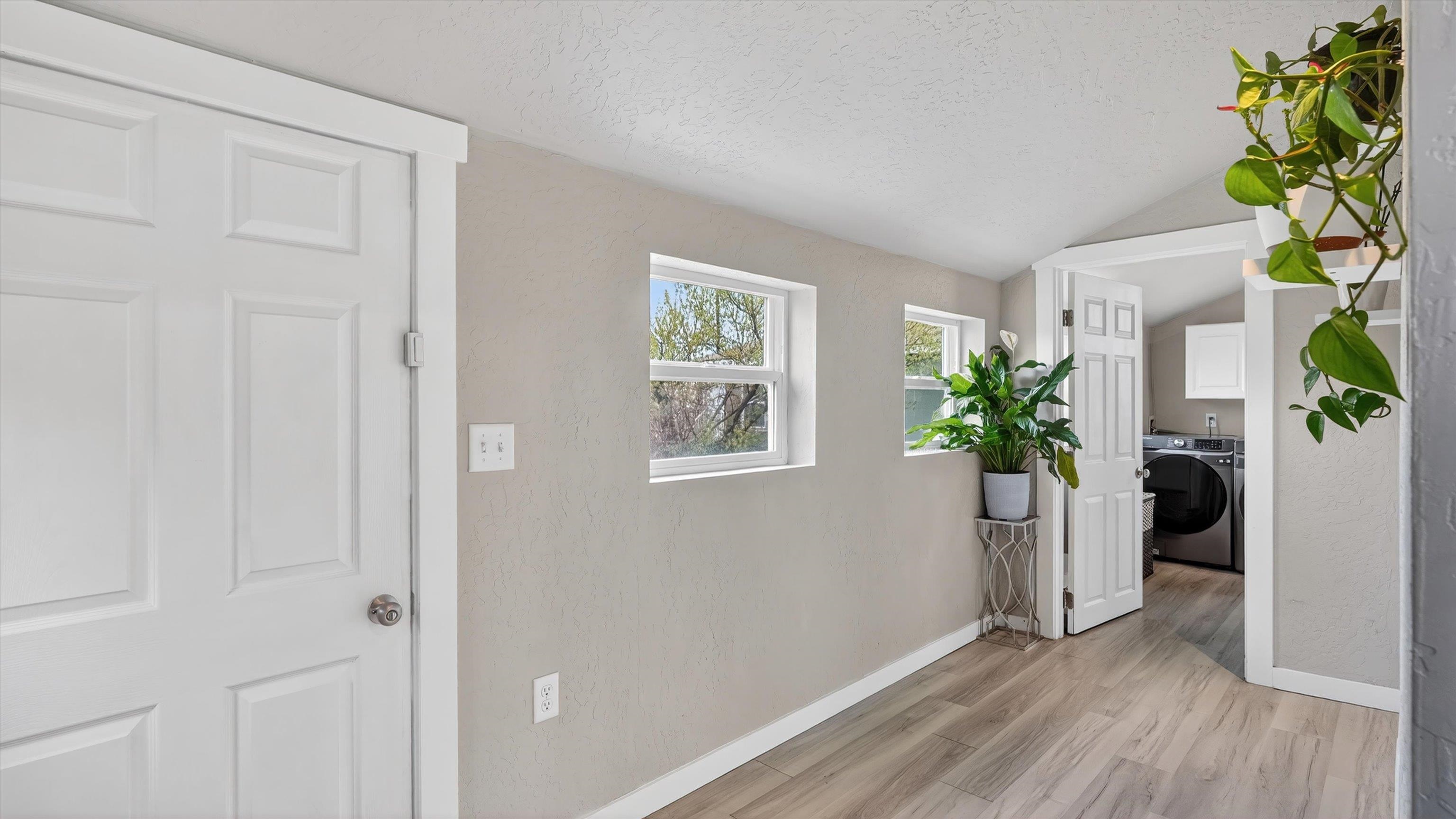 2707 E Desmet Ave - Photo 12
