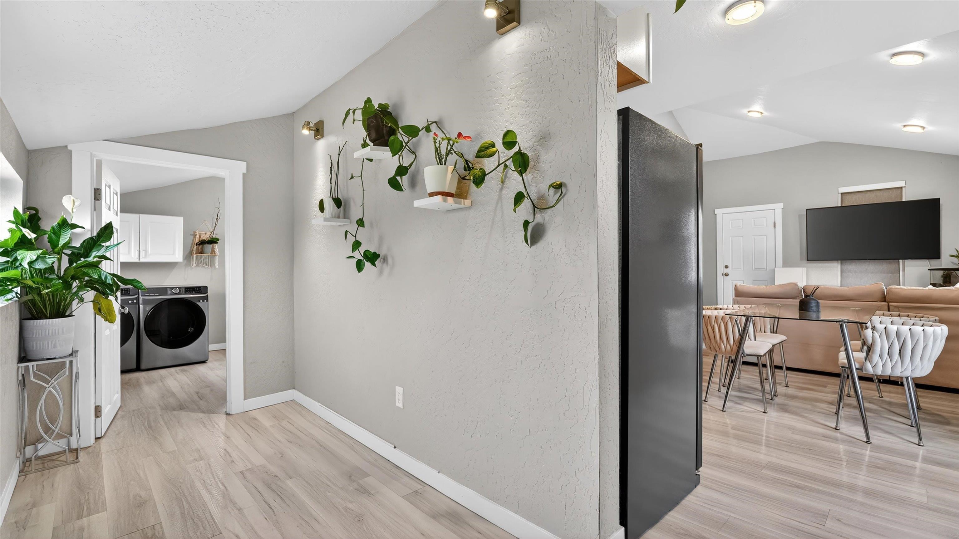 2707 E Desmet Ave - Photo 13