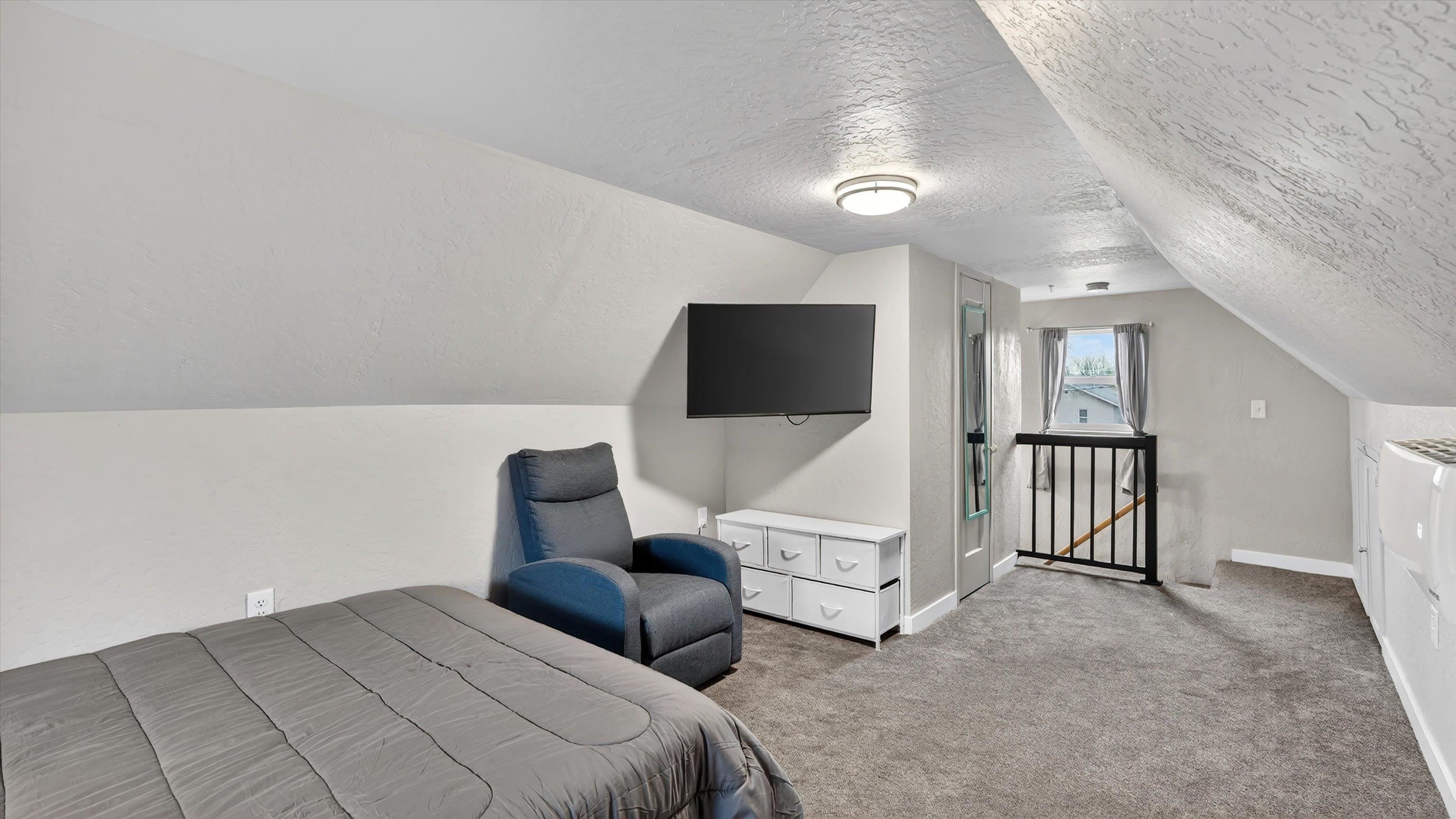 2707 E Desmet Ave - Photo 19