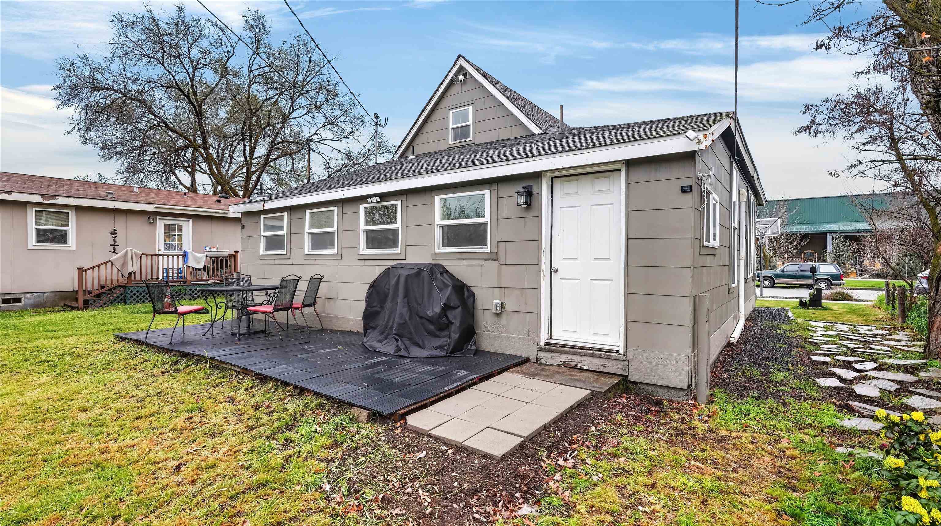 2707 E Desmet Ave - Photo 20
