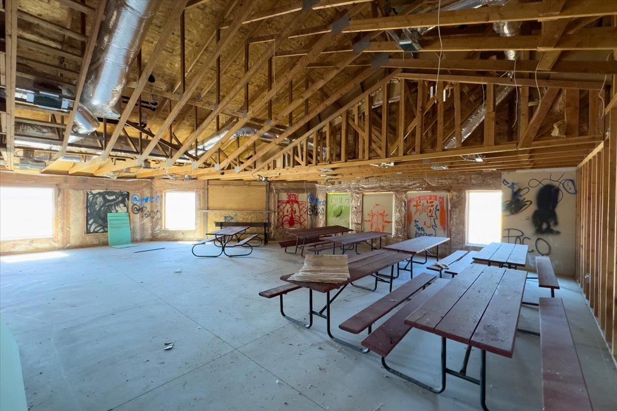 9212 S Silver Lake Rd - Photo 14