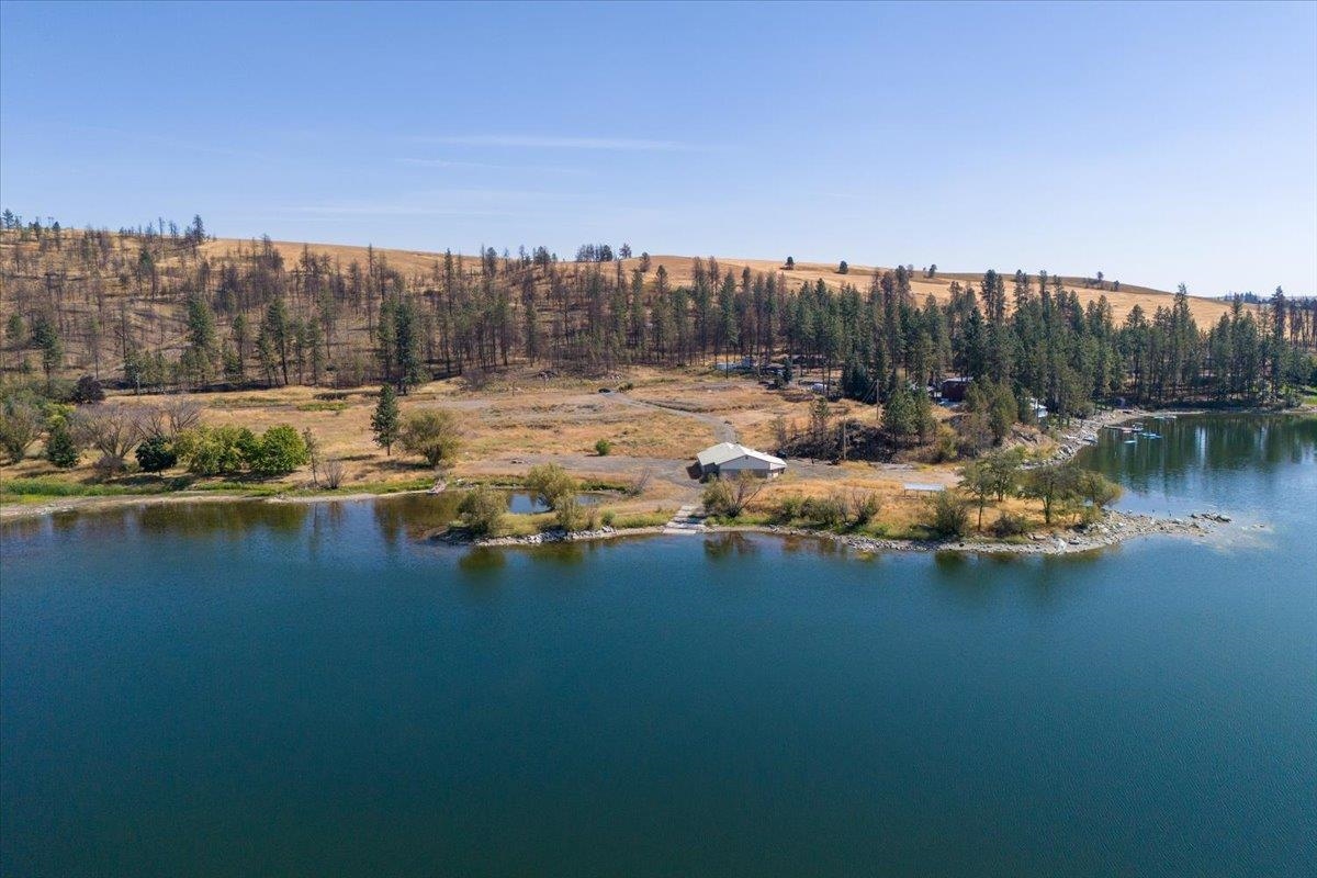9212 S Silver Lake Rd - Photo 3