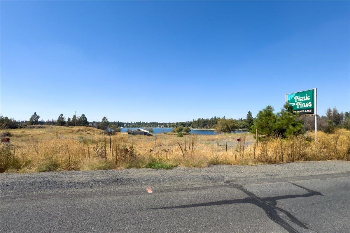 9212 S Silver Lake Rd - Photo 4
