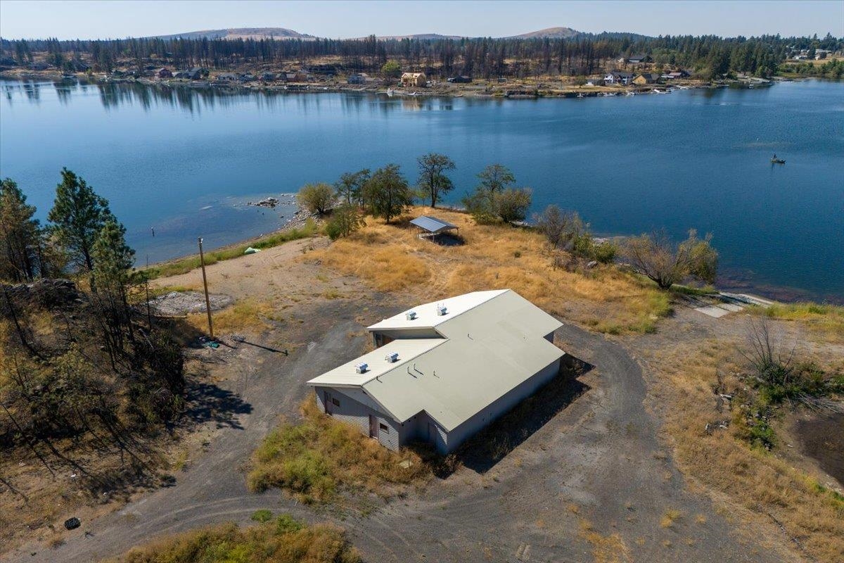9212 S Silver Lake Rd - Photo 7