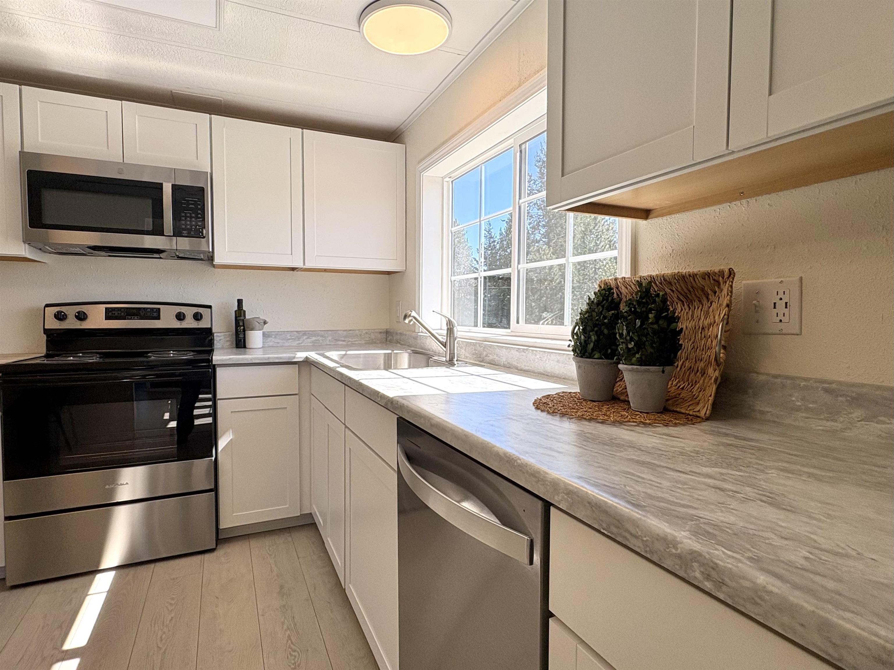 50 Brook Dr - Photo 11