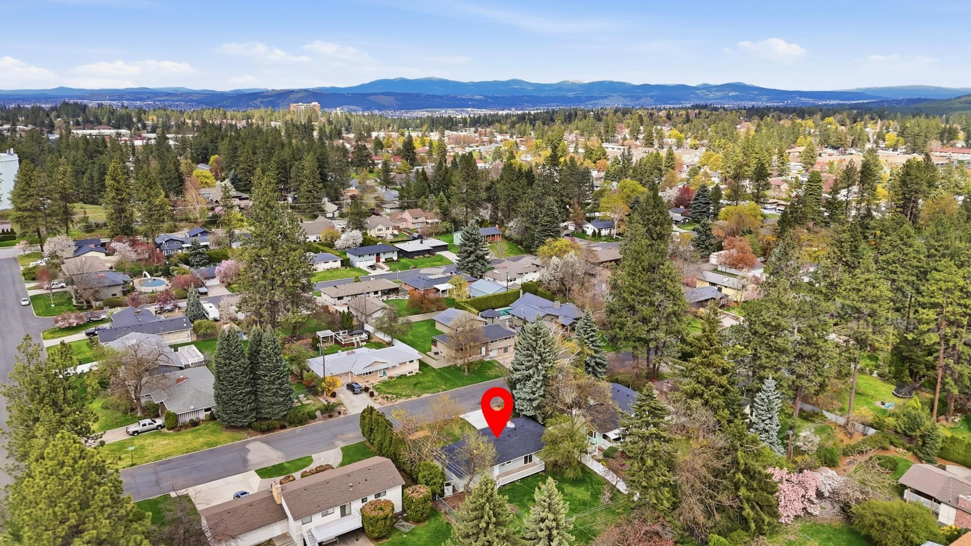 2420 E 39th Ave - Photo 45