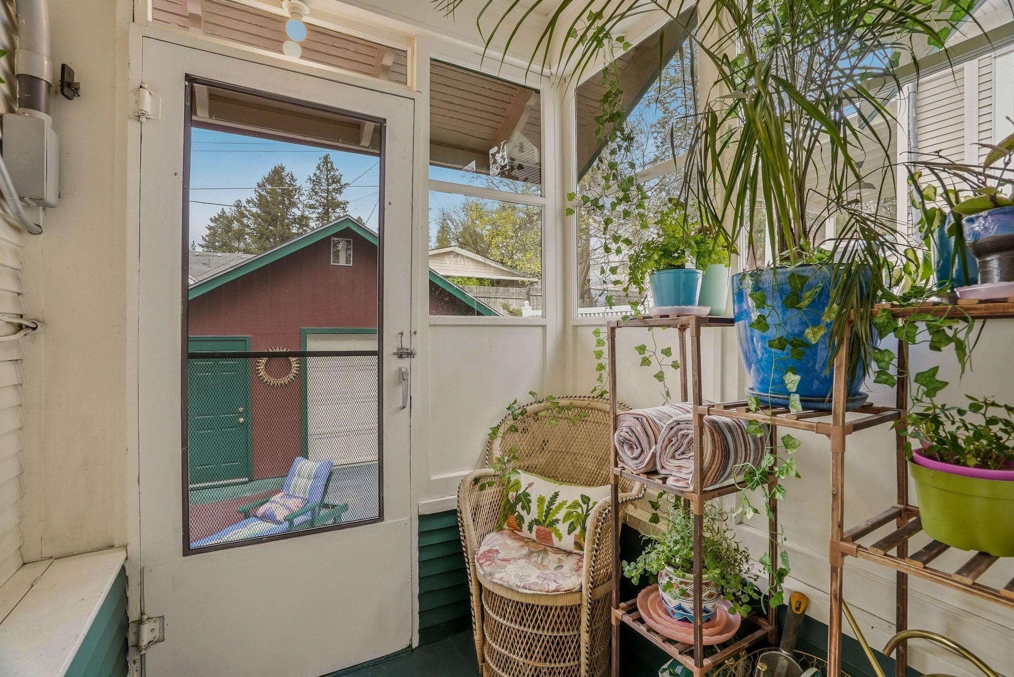 808 W 14th Ave - Photo 15