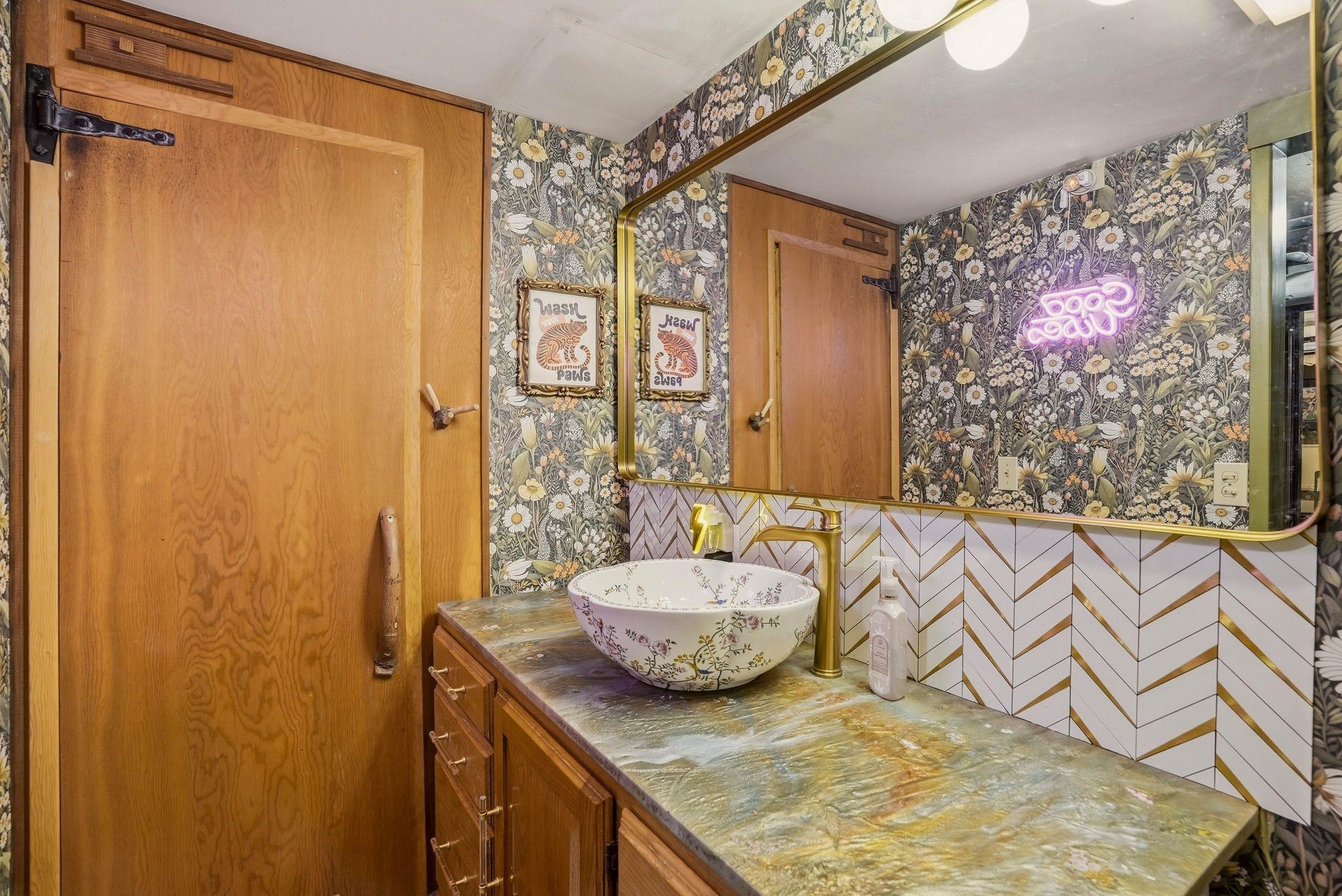 808 W 14th Ave - Photo 29