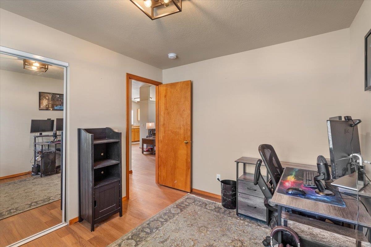 23012 E Oldenburg Ln - Photo 15