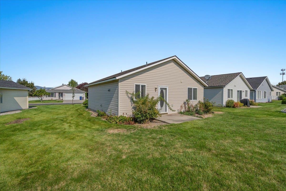 23012 E Oldenburg Ln - Photo 21