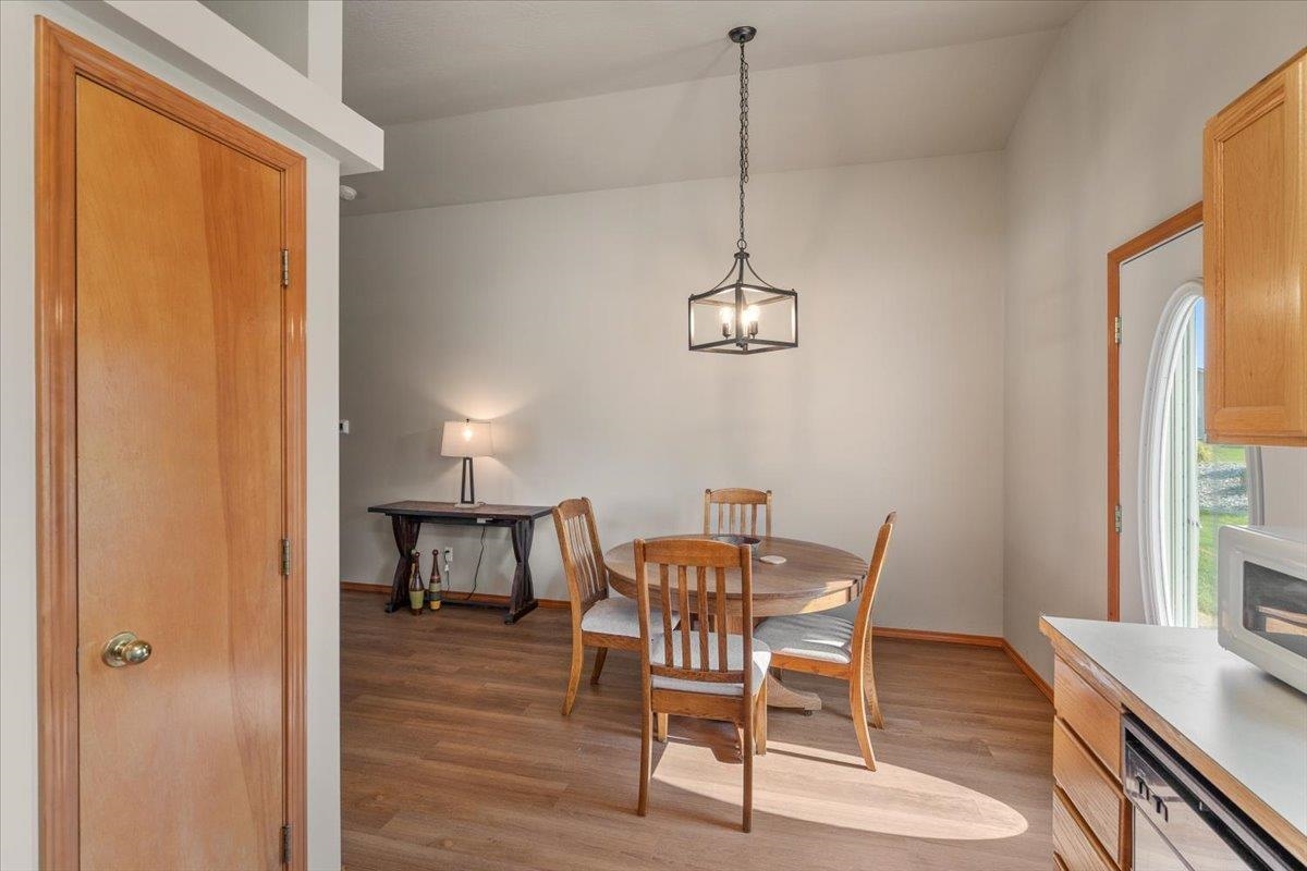 23012 E Oldenburg Ln - Photo 10