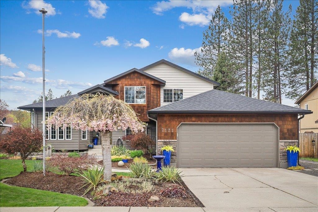 7121 N Skykomish St - Photo 2