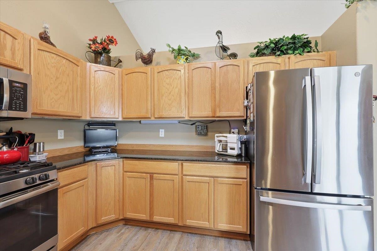 810 E Collin Ave - Photo 13