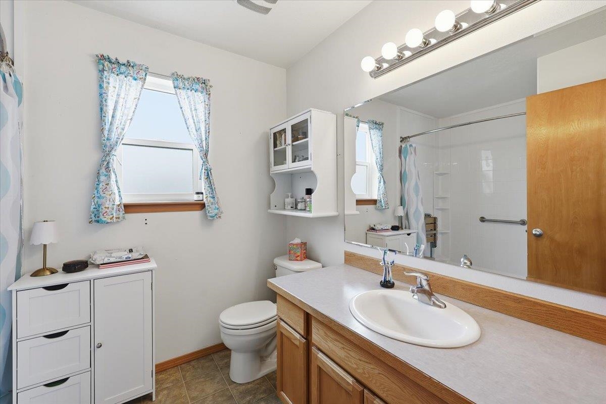 810 E Collin Ave - Photo 24