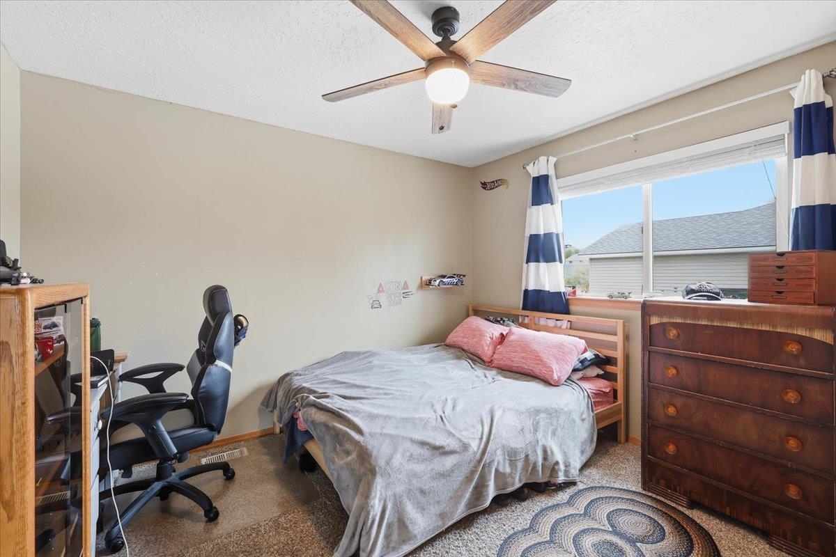 810 E Collin Ave - Photo 26
