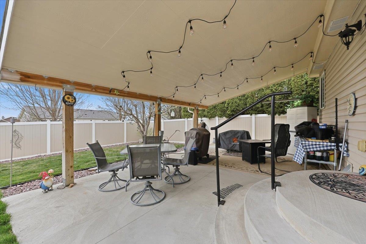 810 E Collin Ave - Photo 32