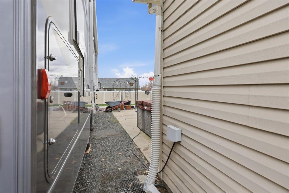 810 E Collin Ave - Photo 41