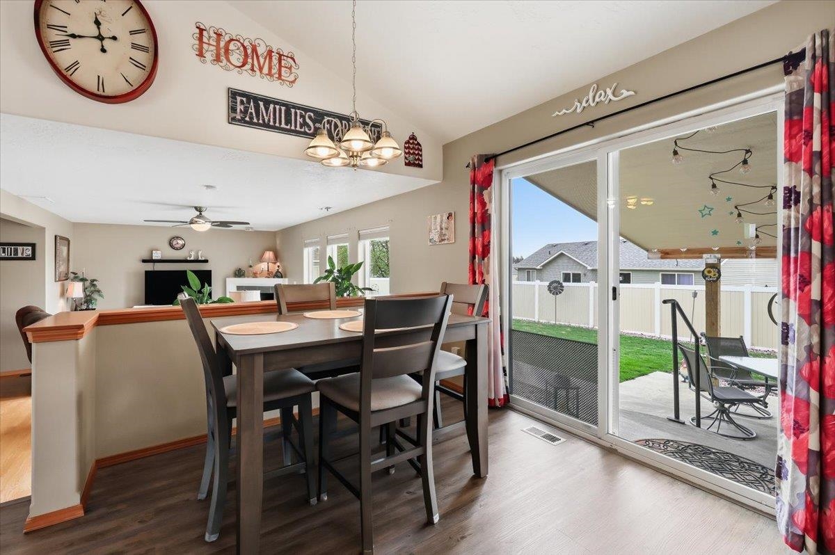 810 E Collin Ave - Photo 10