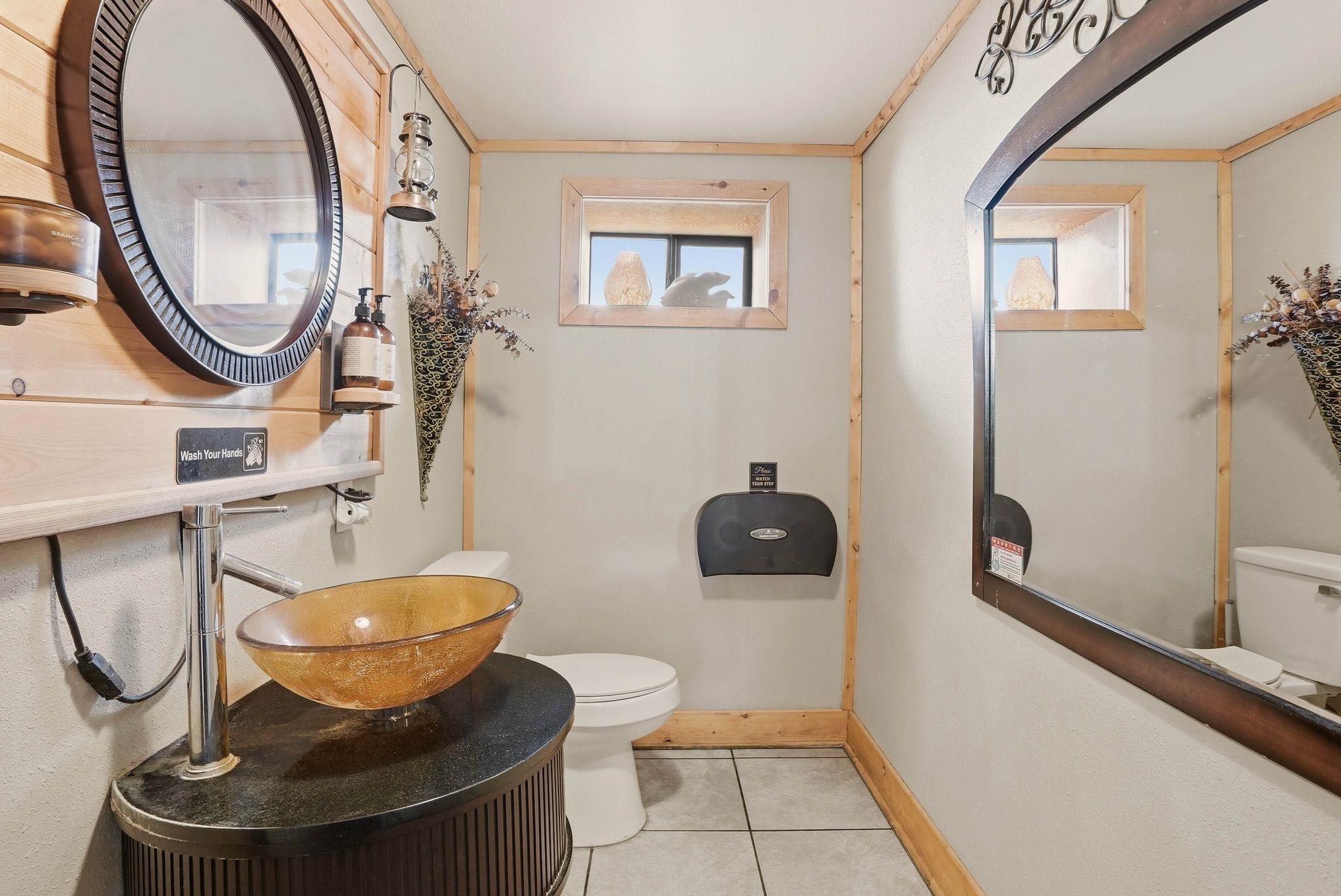 3075 3rd Ave - Photo 16