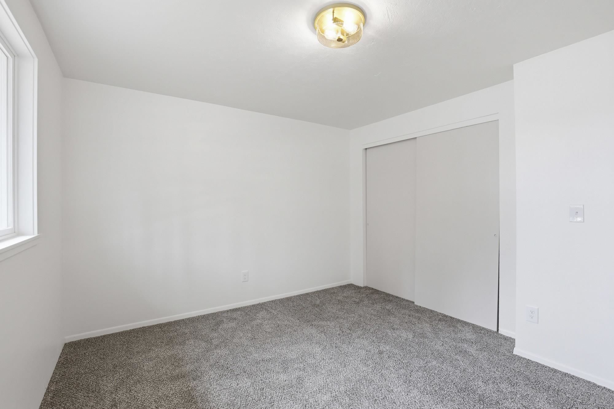 5611 W Lowell Ave - Photo 22