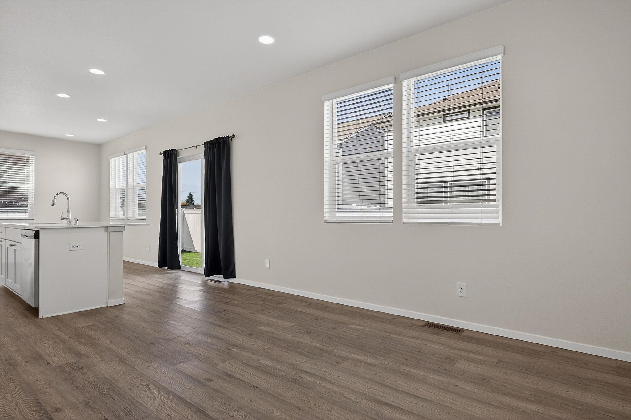1007 N Viewmont Rd - Photo 14