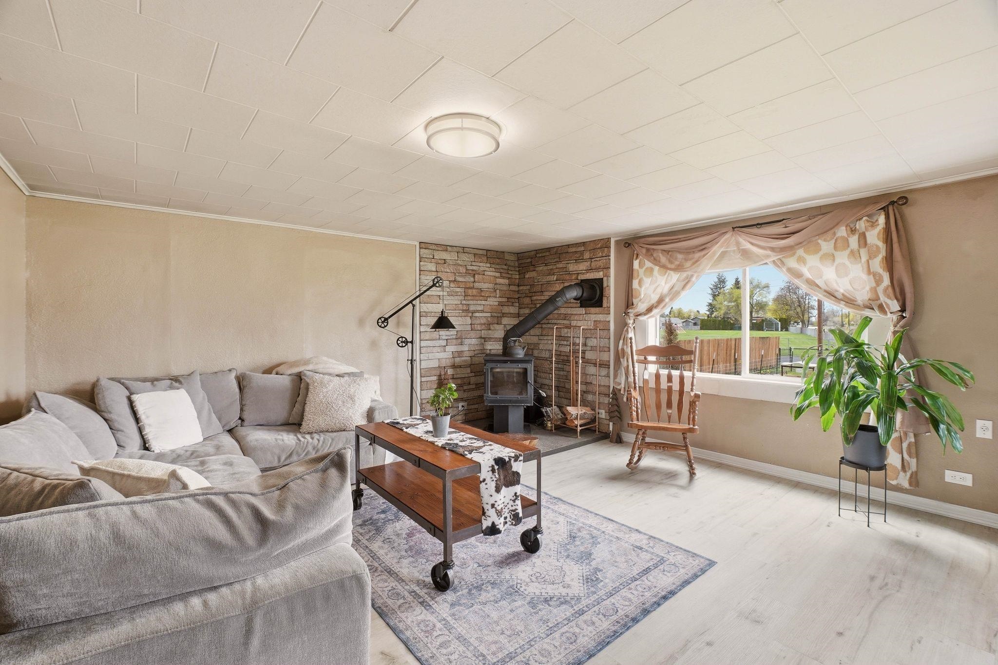 7712 E Utah Ave - Photo 4