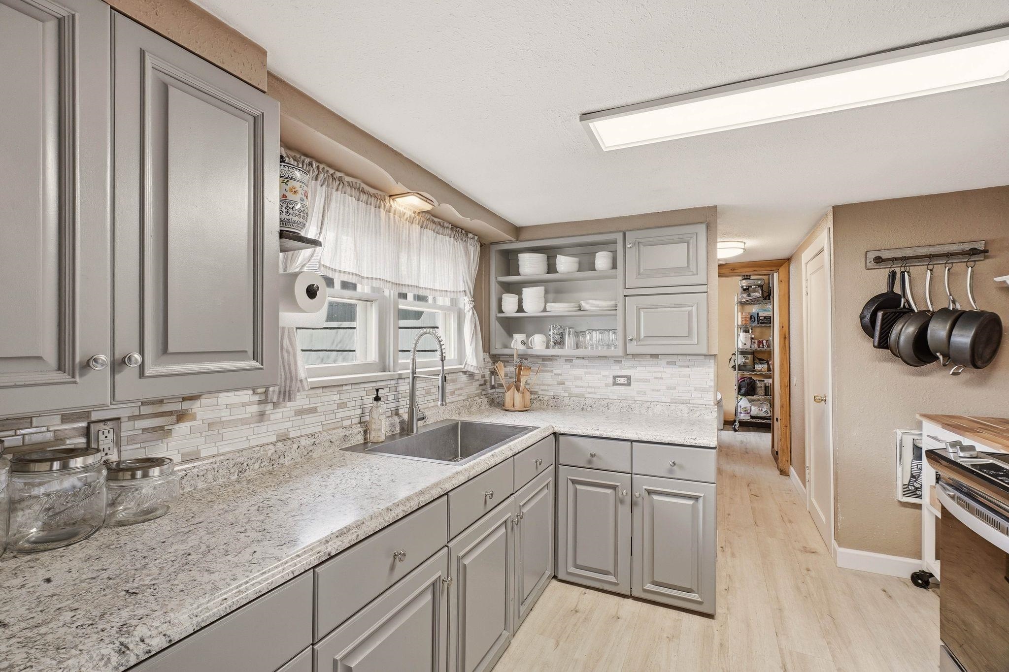 7712 E Utah Ave - Photo 8