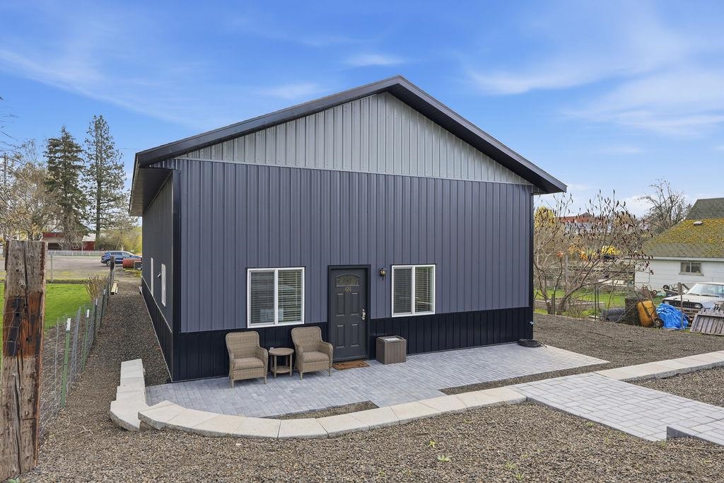 424 N Sheridan St - Photo 4