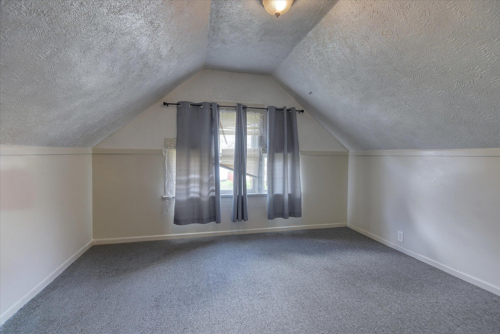 2314 E 6th Ave - Photo 15