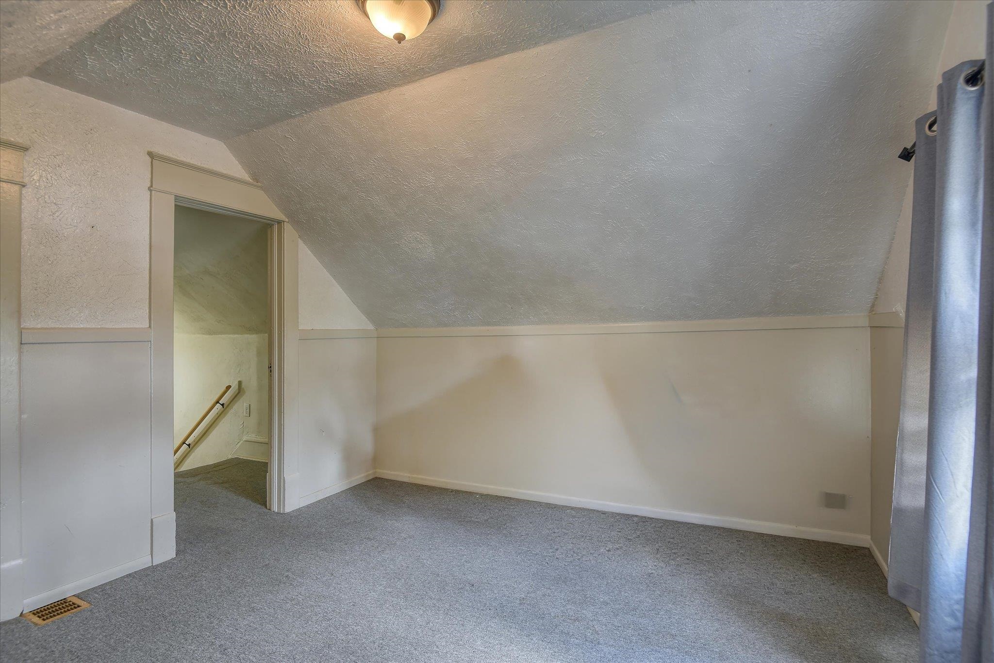 2314 E 6th Ave - Photo 16