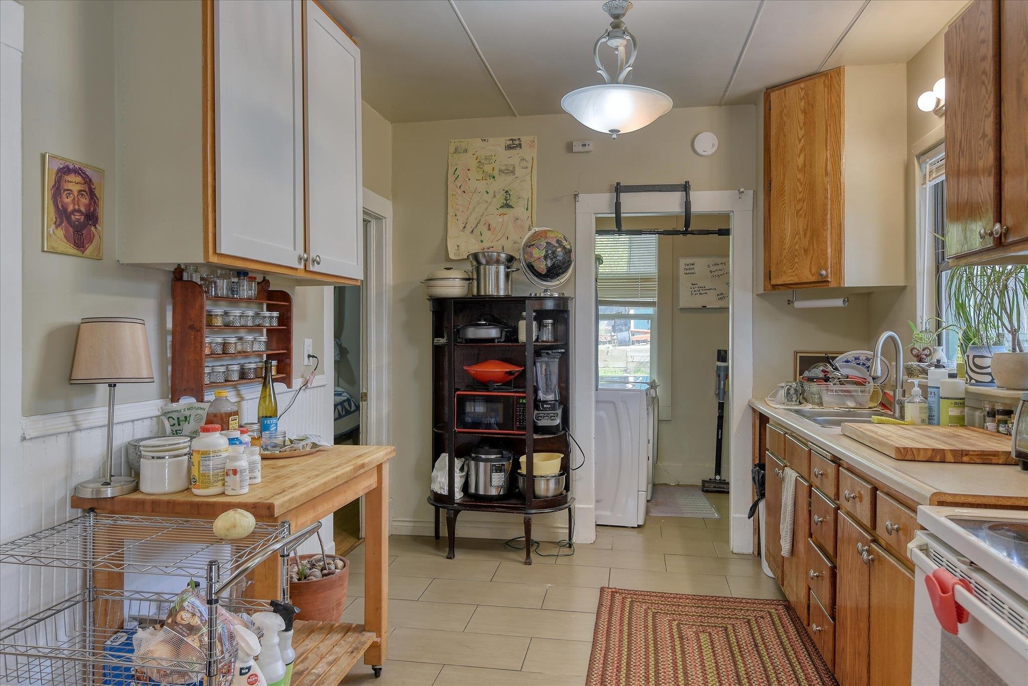 735 S Sherman St - Photo 8