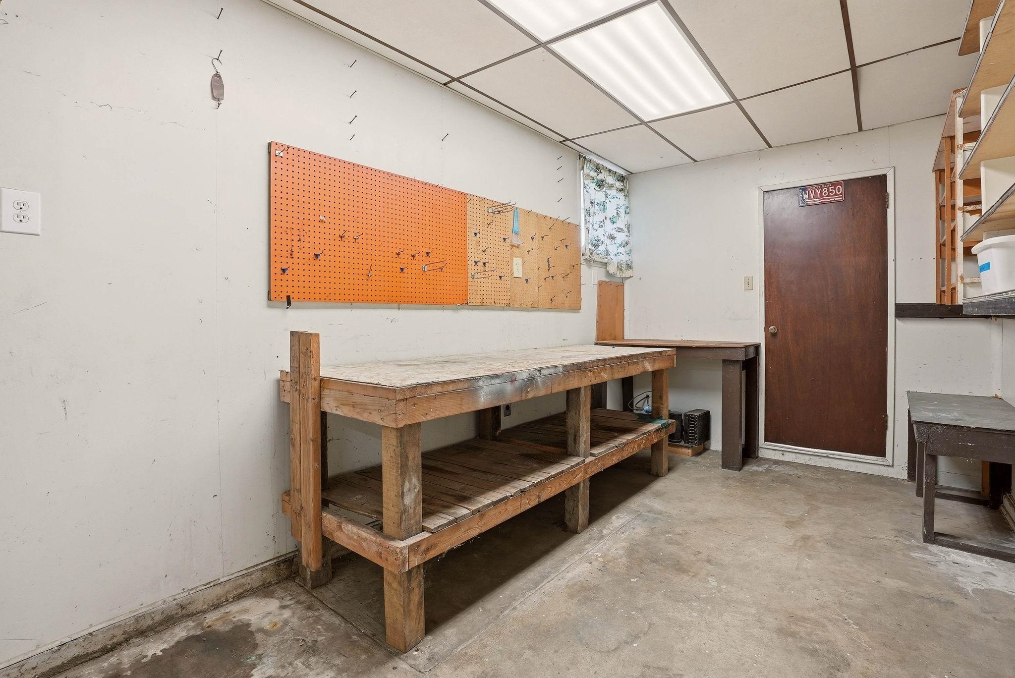 601 N FARR Rd - Photo 31