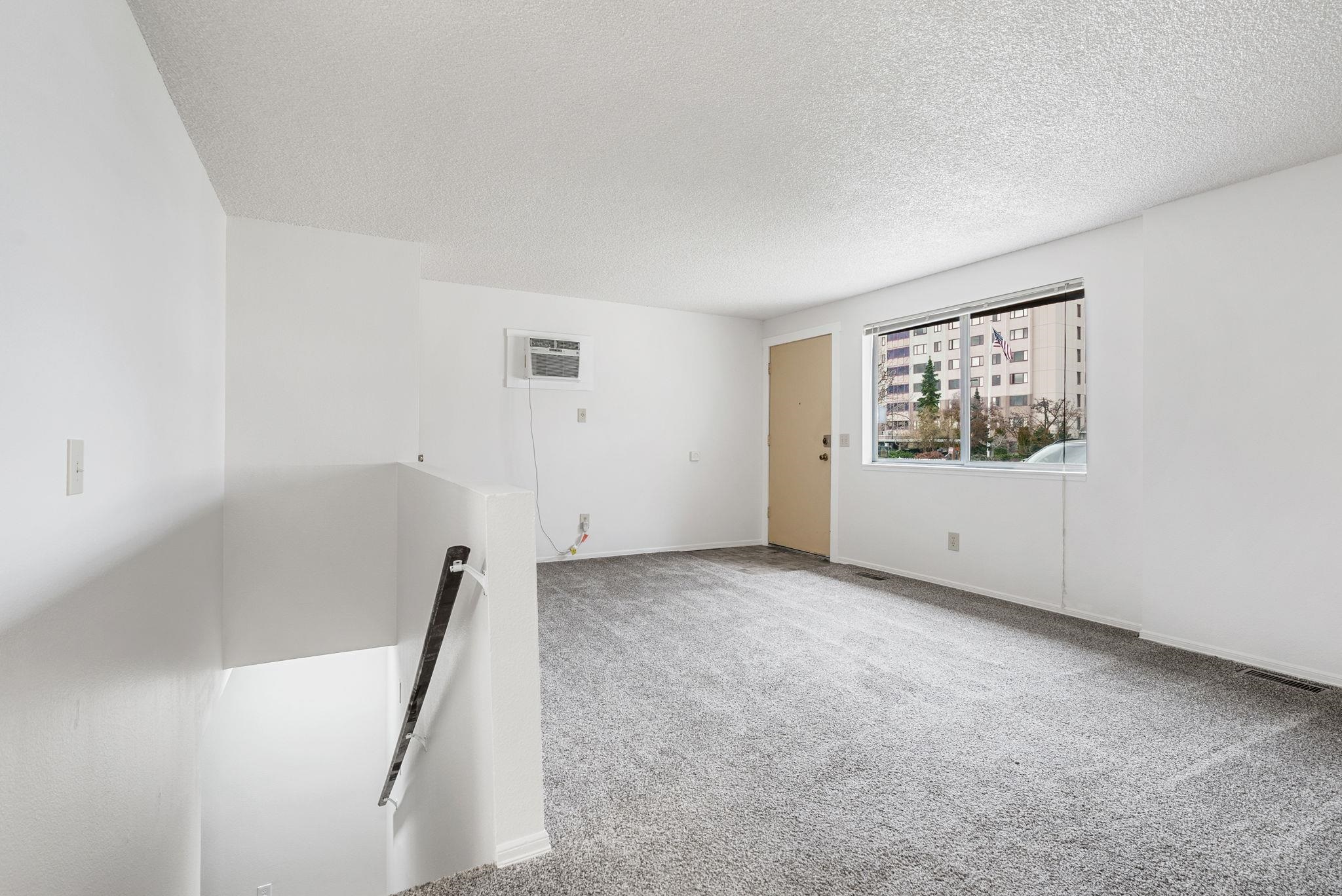 7018 / 7020 N Wiscomb St - Photo 3