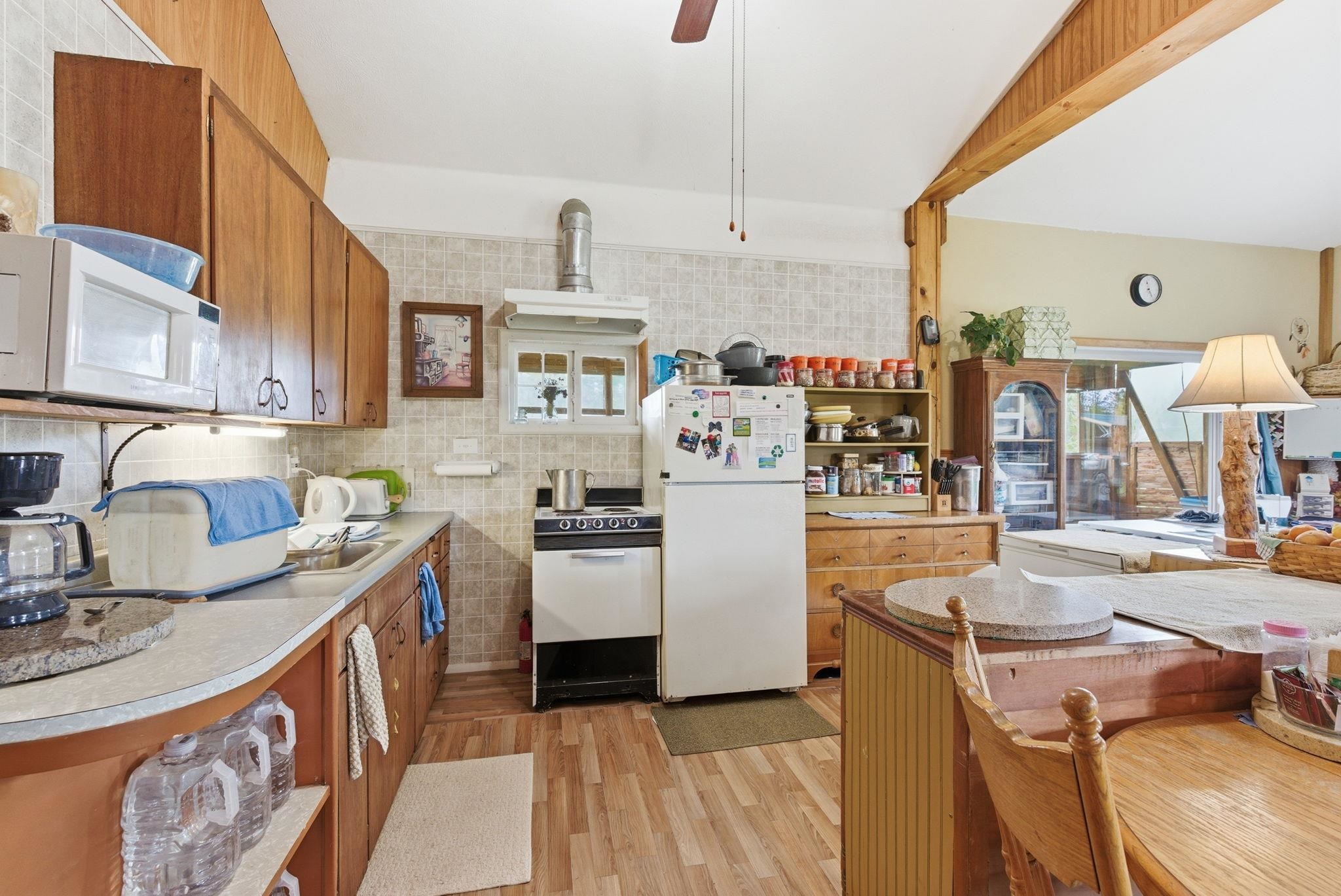 4548 Emilys Way - Photo 11