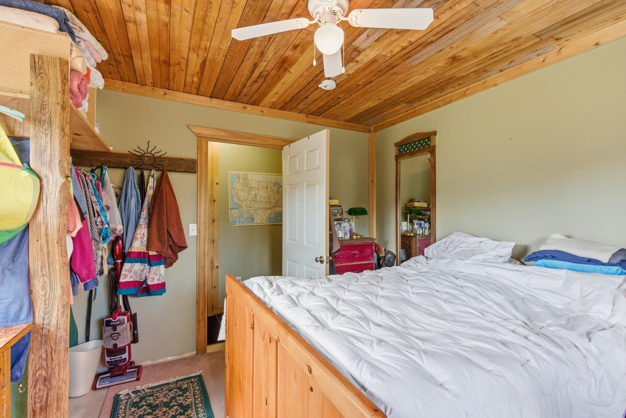 4548 Emilys Way - Photo 17