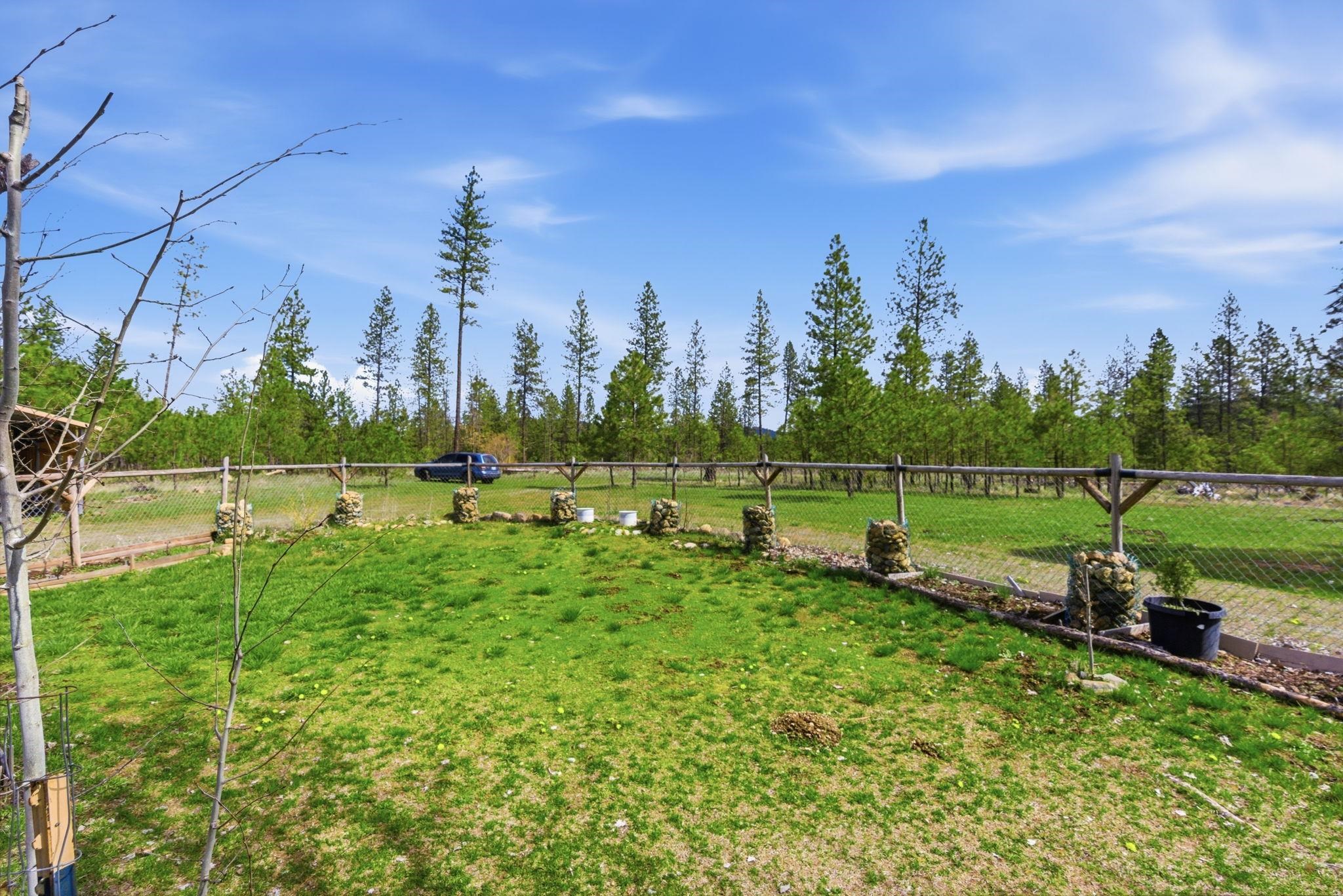 4548 Emilys Way - Photo 40