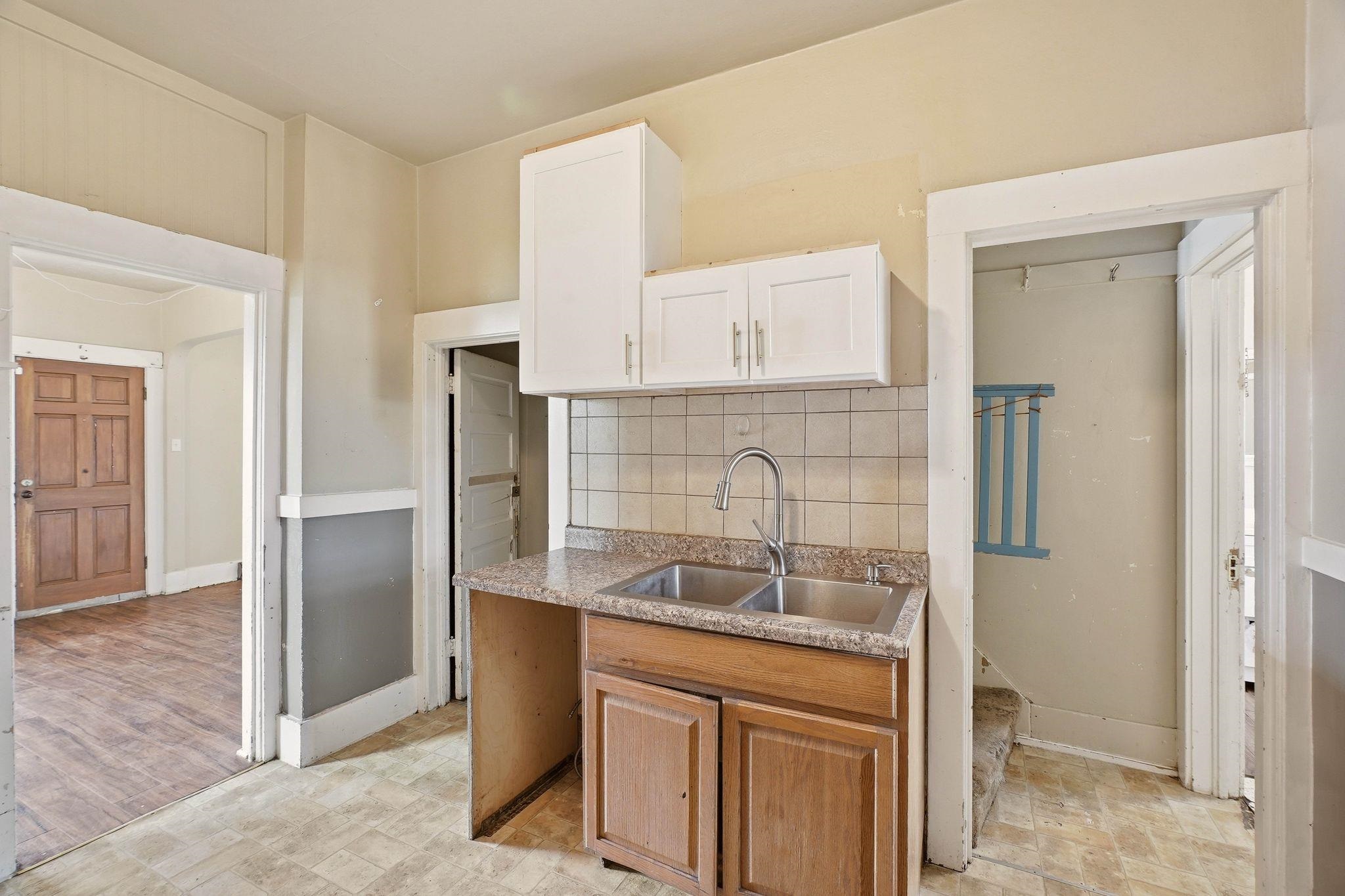 2938 N Wiscomb St - Photo 8