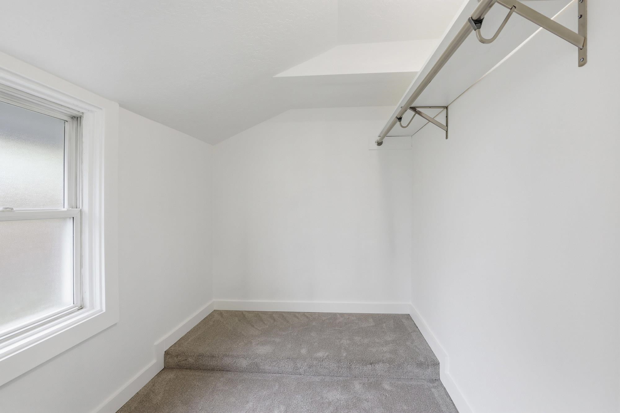 2313 E 5TH Ave - Photo 18